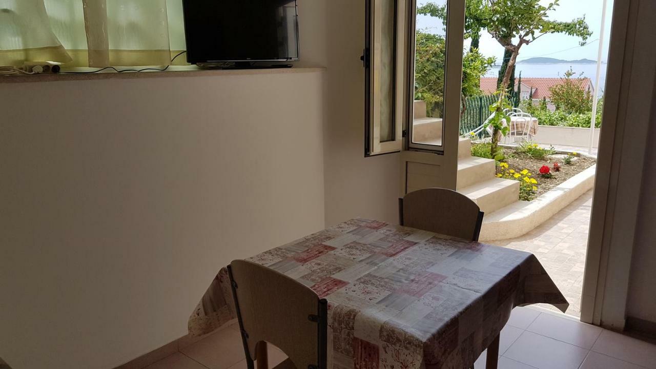 Apartments Kust Mlini Eksteriør bilde